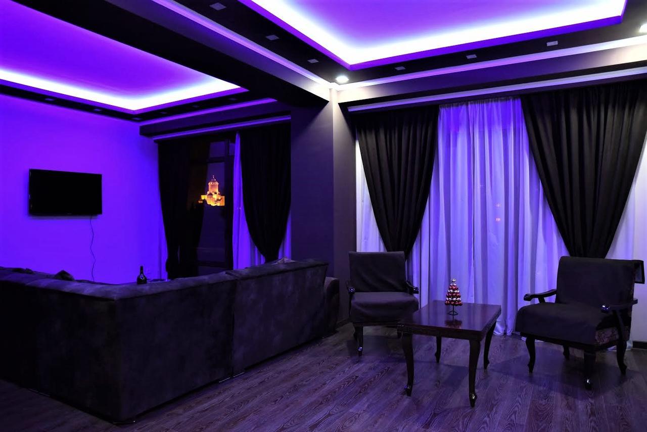 L U X U R Y Apartments In Old ティビリシ エクステリア 写真